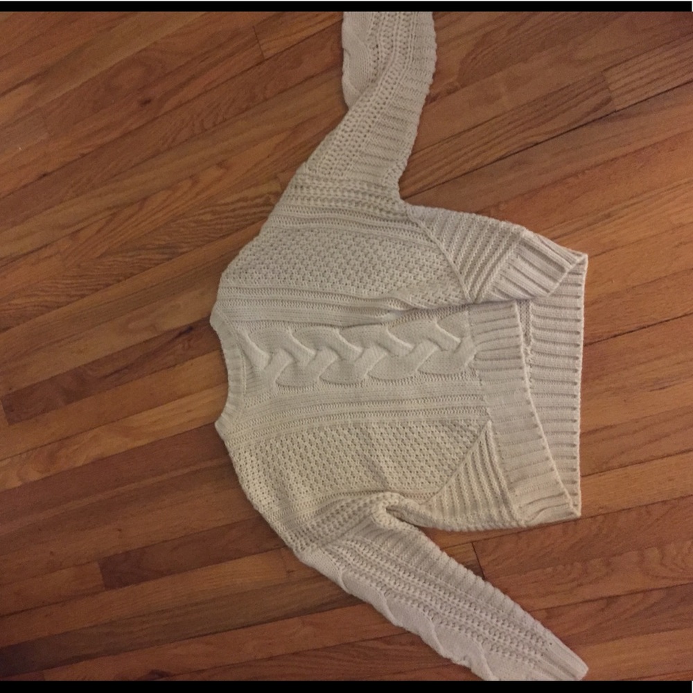 Never Worn F21 Sweater size S